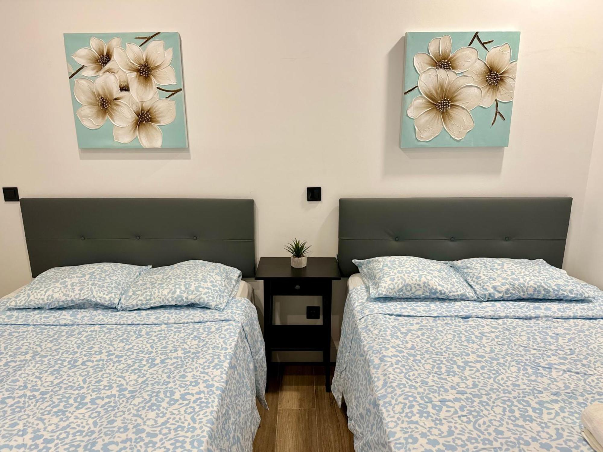 Apartamentos Castillejos マドリード エクステリア 写真