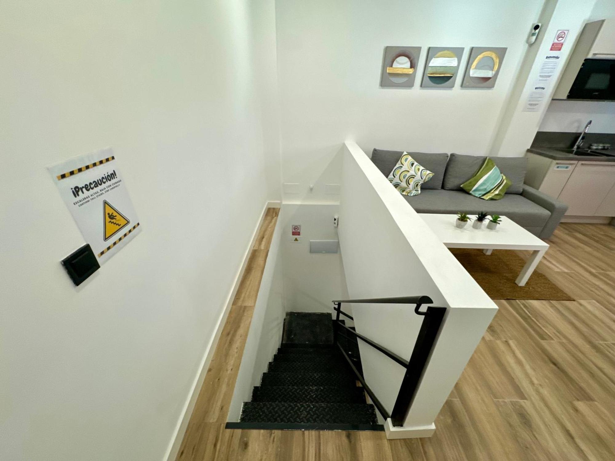 Apartamentos Castillejos マドリード エクステリア 写真
