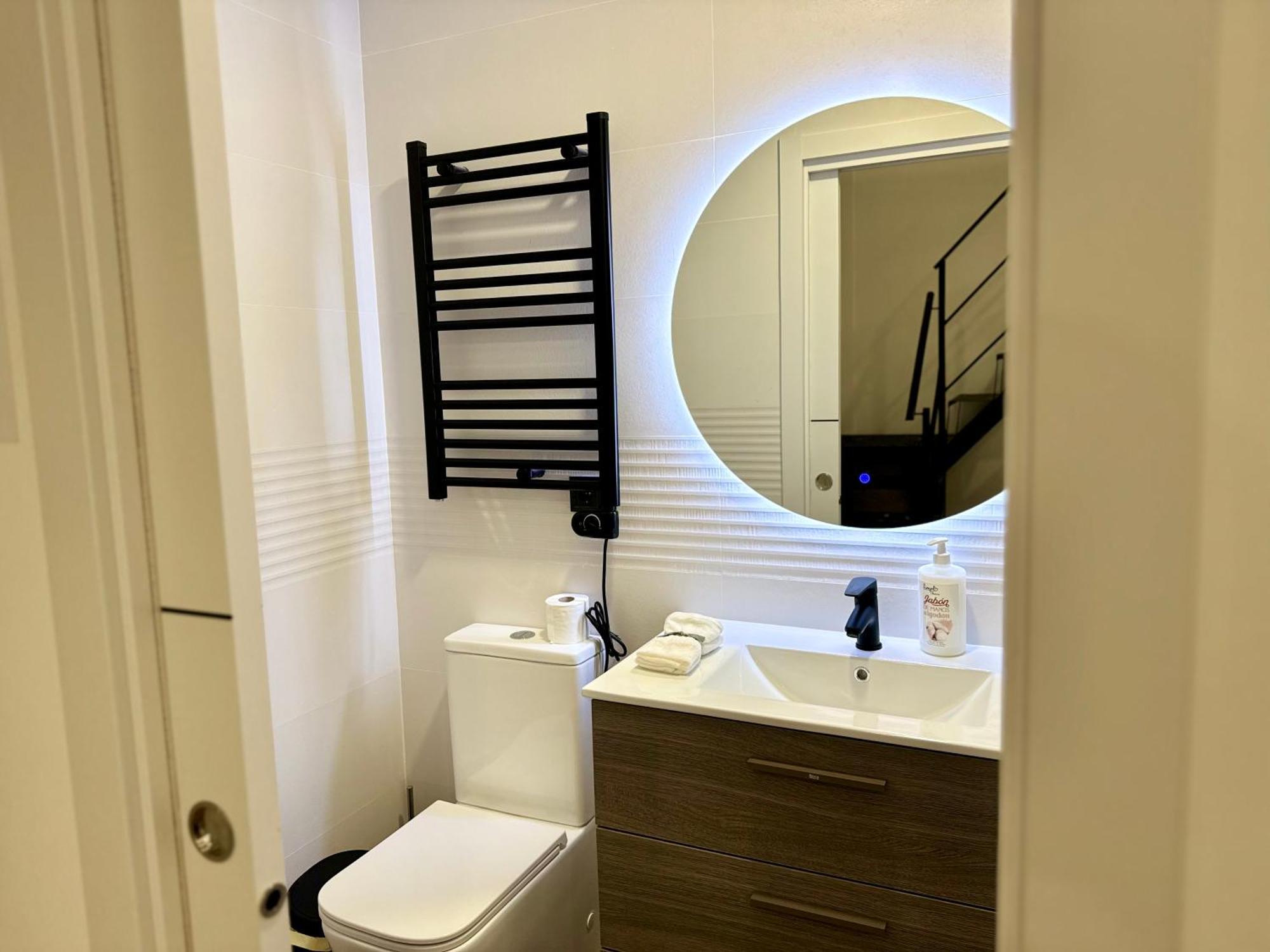 Apartamentos Castillejos マドリード エクステリア 写真